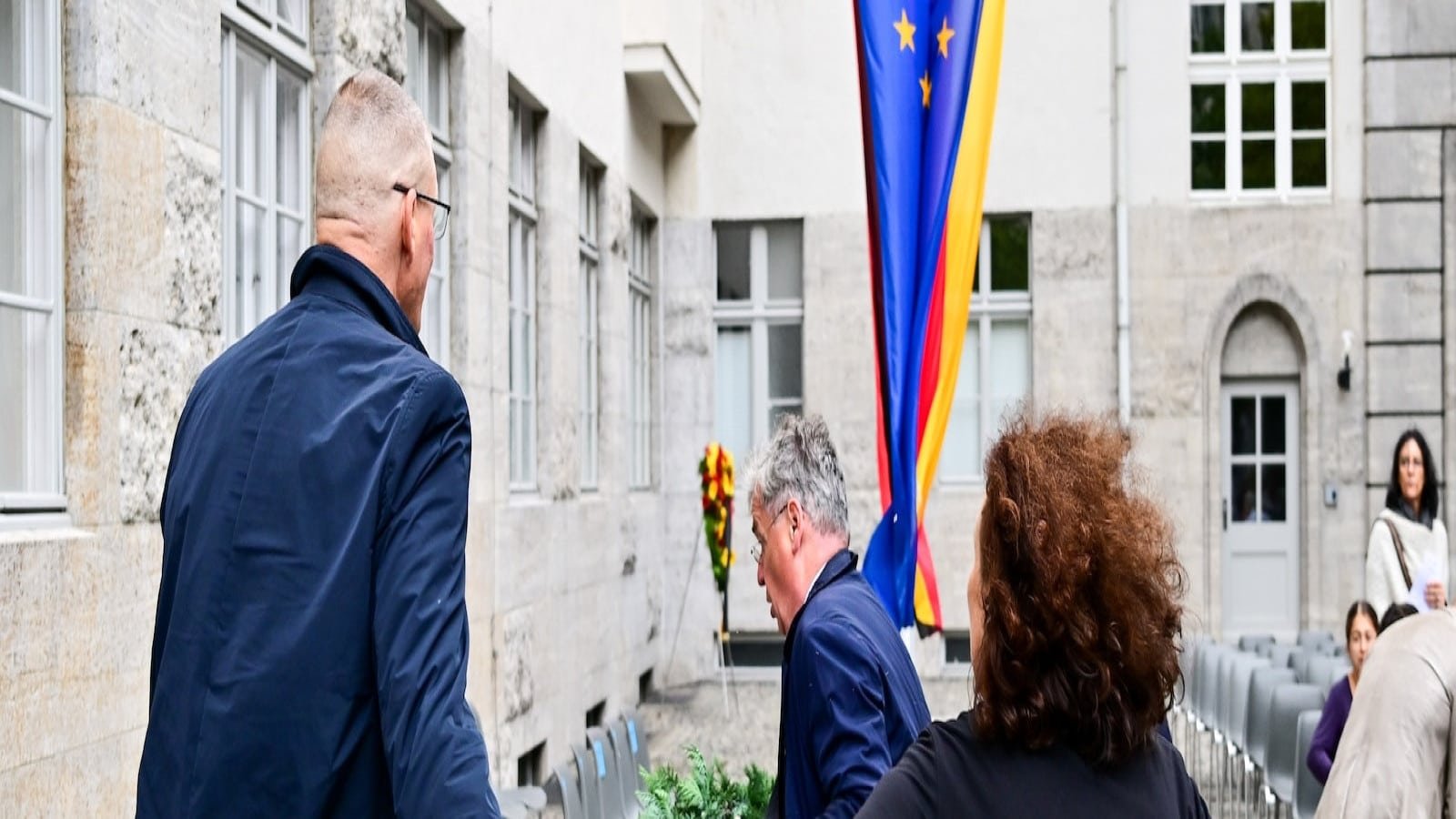 Descendant of Nazi Opponent Confronts AfD at Hitler Plot Memorial