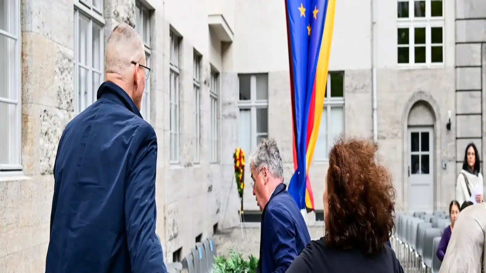Descendant of Nazi Opponent Confronts AfD at Hitler Plot Memorial