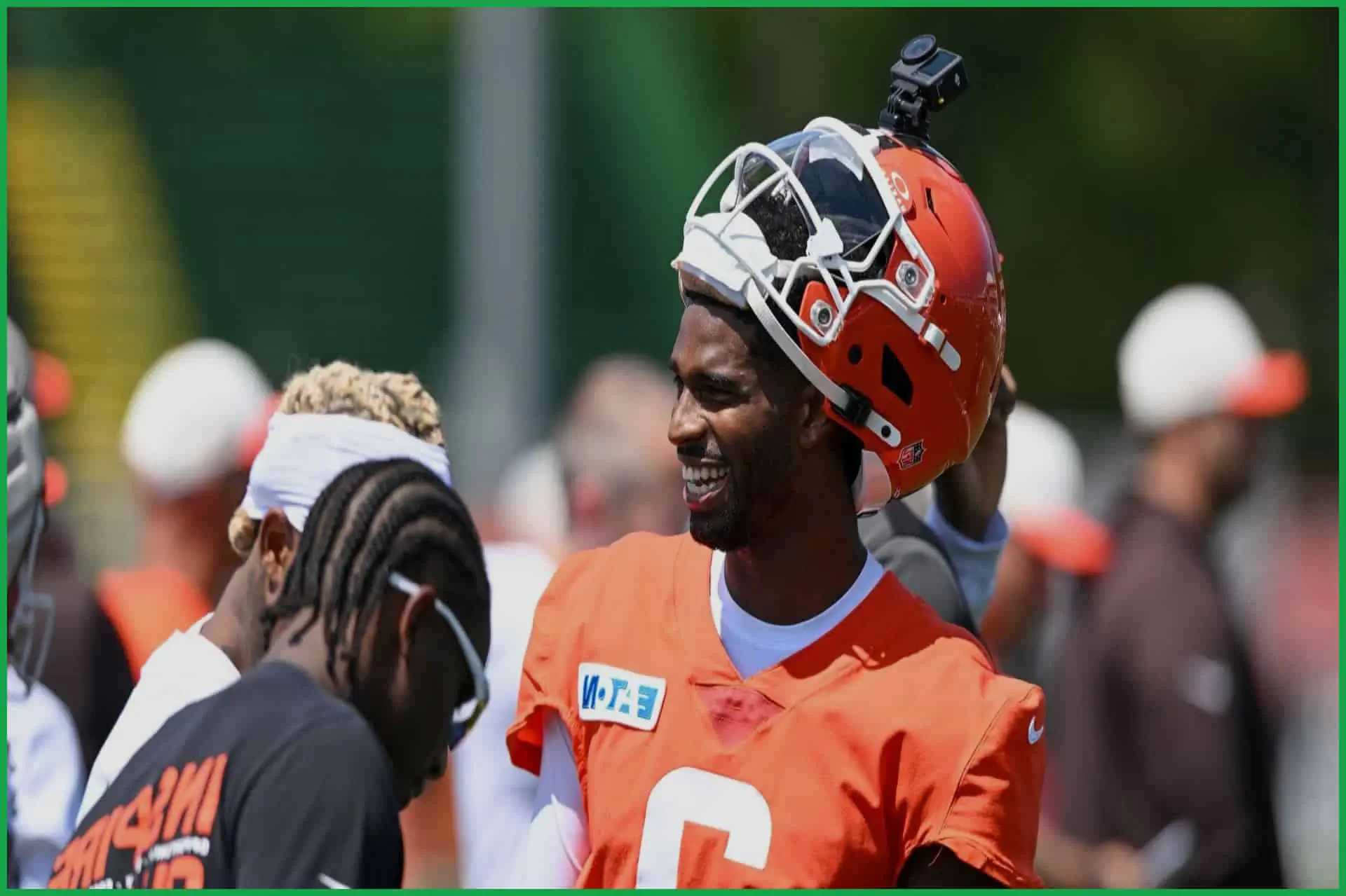 Mike Tannenbaum Urges Browns to Evaluate Shedeur Sanders at QB