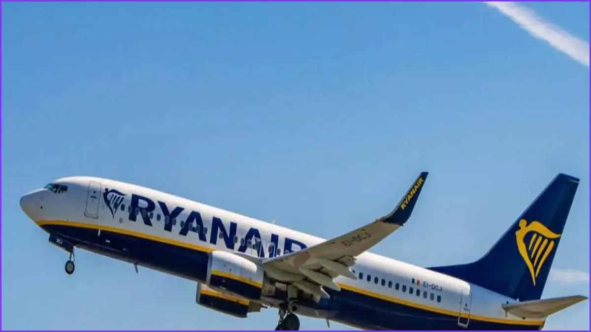 Passenger nearly sucked out of window on Ryanair flight