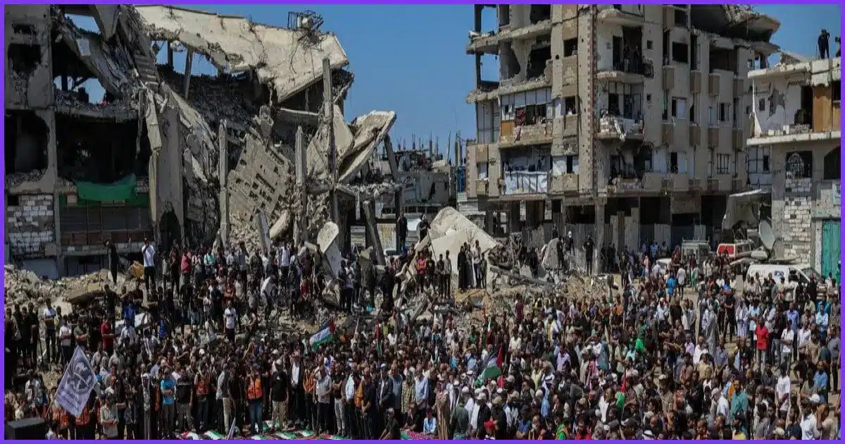 Gaza Holds Mass Funeral for 112 Family Members Recovered from Rubble