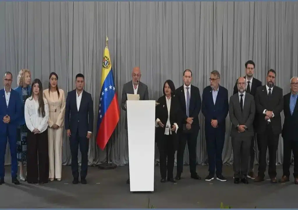 Venezuela Opposition and Interim Government Conclude Initial Transition Talks