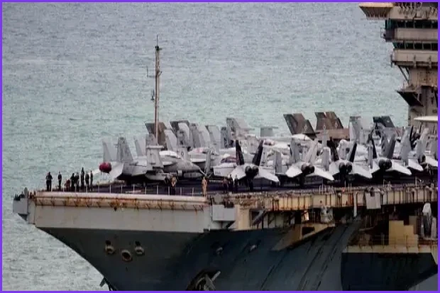 USS Abraham Lincoln Docks in Thailand After Record 9-Month Deployment
