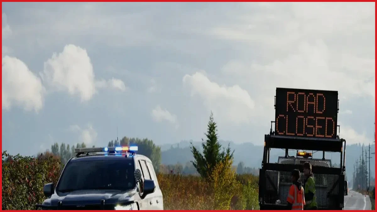 3 Killed in Midair Helicopter Collision Near Oregon Airport