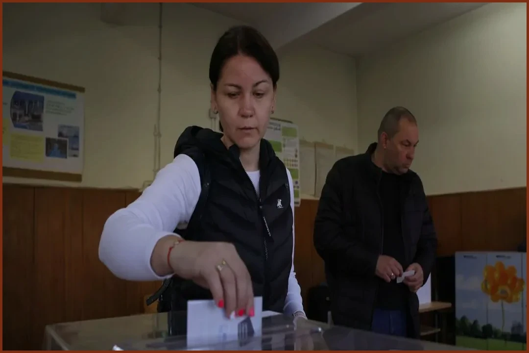 Bulgaria Presidential Election Moves to November 1 Runoff